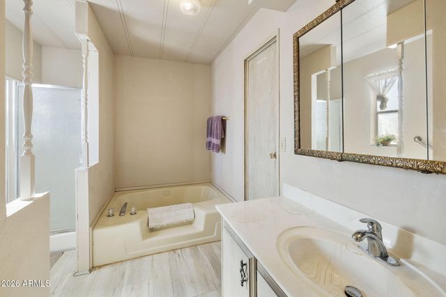 839 S 82ND Place, Mesa, AZ 85208