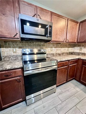 821 Oak Bend Drive, Asheboro, NC 27203