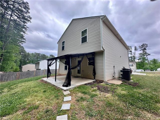 821 Oak Bend Drive, Asheboro, NC 27203