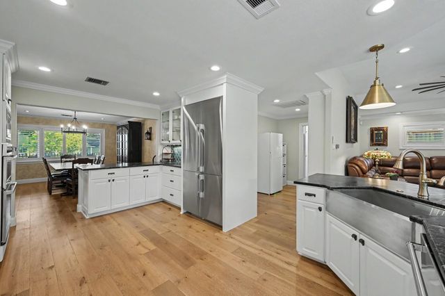 14226 Indian Wells Drive, Houston, TX 77069