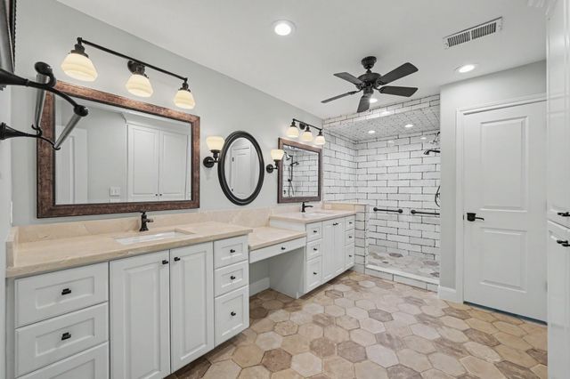 14226 Indian Wells Drive, Houston, TX 77069