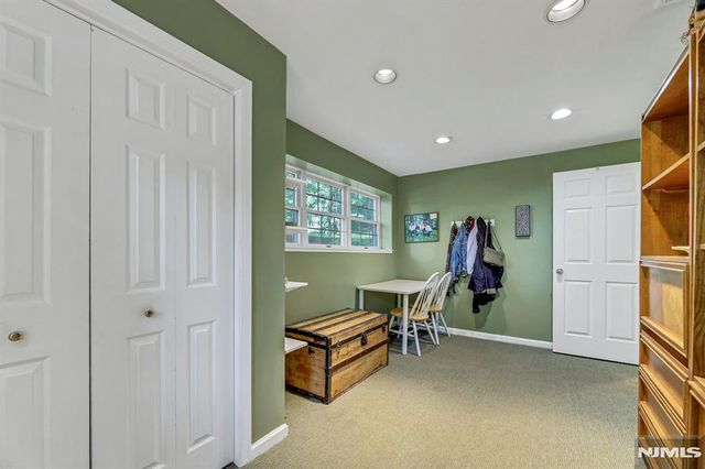 598 Whitenack Road, River Vale, NJ 07675