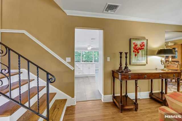 598 Whitenack Road, River Vale, NJ 07675