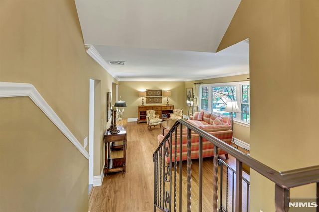 598 Whitenack Road, River Vale, NJ 07675