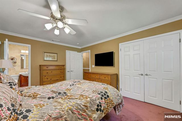 598 Whitenack Road, River Vale, NJ 07675