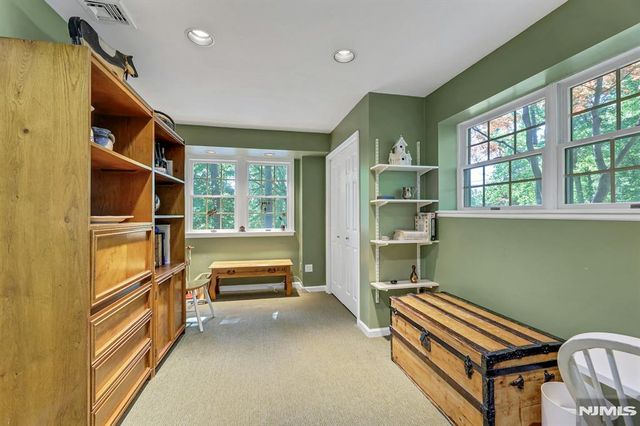 598 Whitenack Road, River Vale, NJ 07675