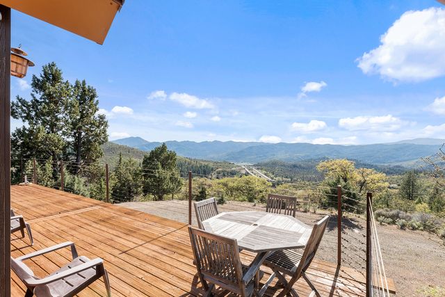 12673 Highway 99 S, Ashland, OR 97520