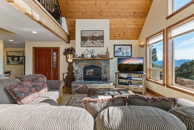 12673 Highway 99 S, Ashland, OR 97520