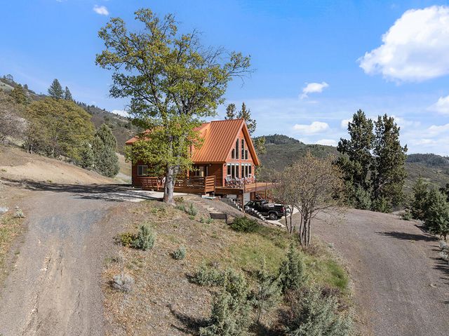 12673 Highway 99 S, Ashland, OR 97520