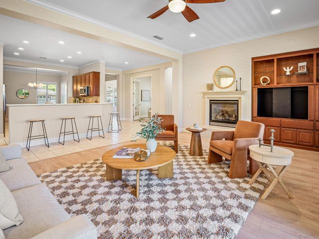2695 Kingfisher Ln, Lincoln, CA 95648