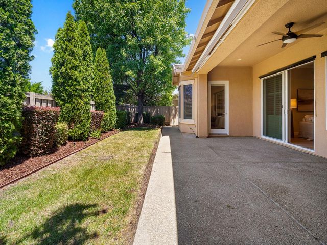 2695 Kingfisher Ln, Lincoln, CA 95648