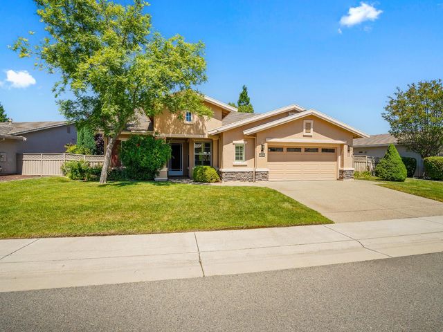 2695 Kingfisher Ln, Lincoln, CA 95648