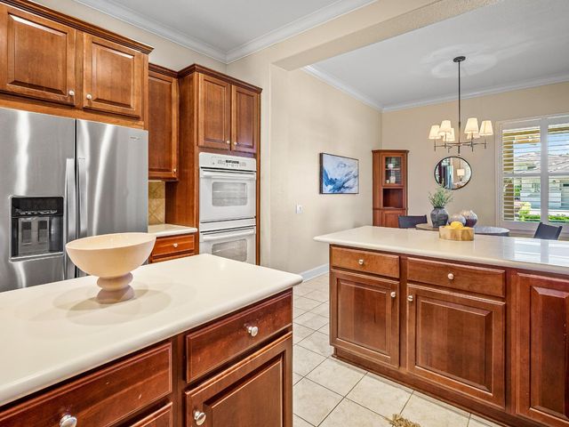 2695 Kingfisher Ln, Lincoln, CA 95648