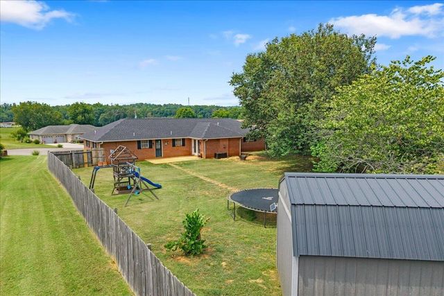 1217 Cedar Lane, Etowah, TN 37331