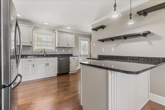 1217 Cedar Lane, Etowah, TN 37331