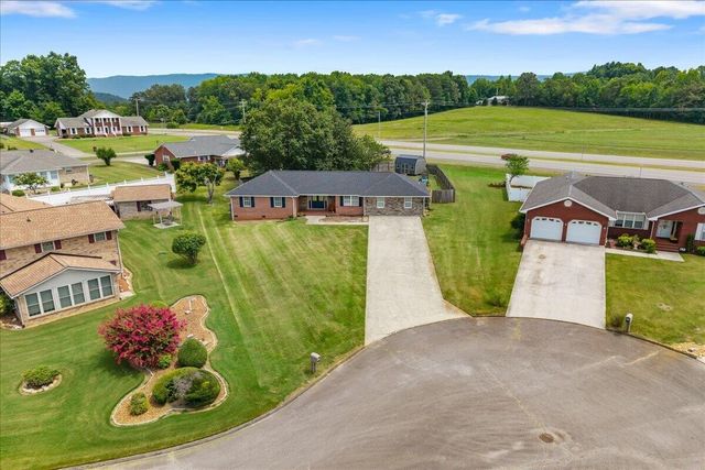 1217 Cedar Lane, Etowah, TN 37331