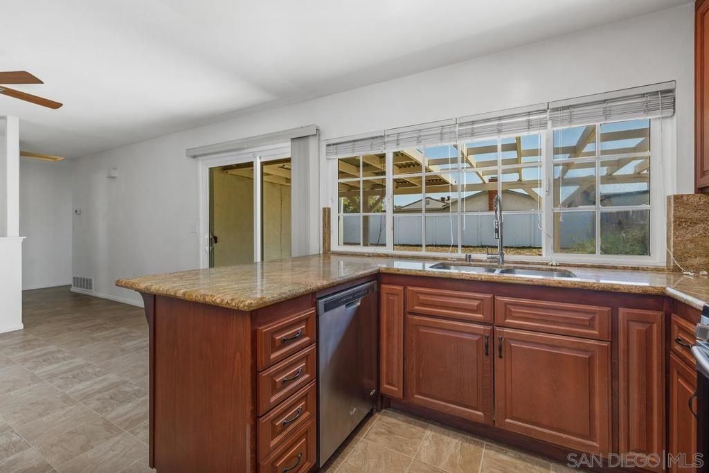 Image 13 of property listing at 1183 Thalia St, San Diego, CA 92154