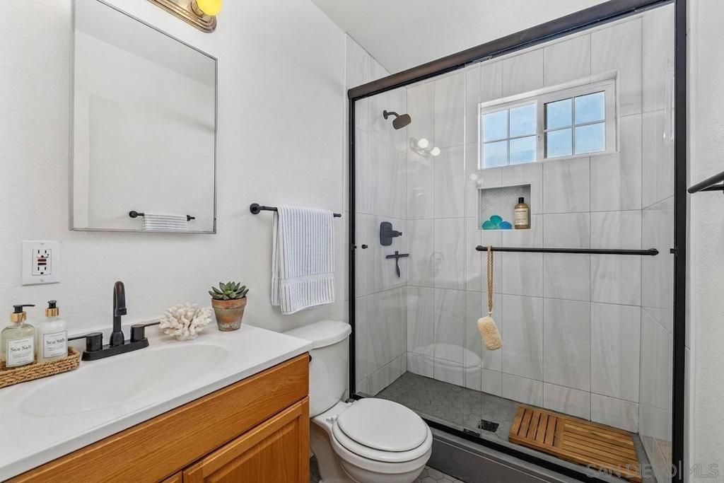 Image 26 of property listing at 1183 Thalia St, San Diego, CA 92154