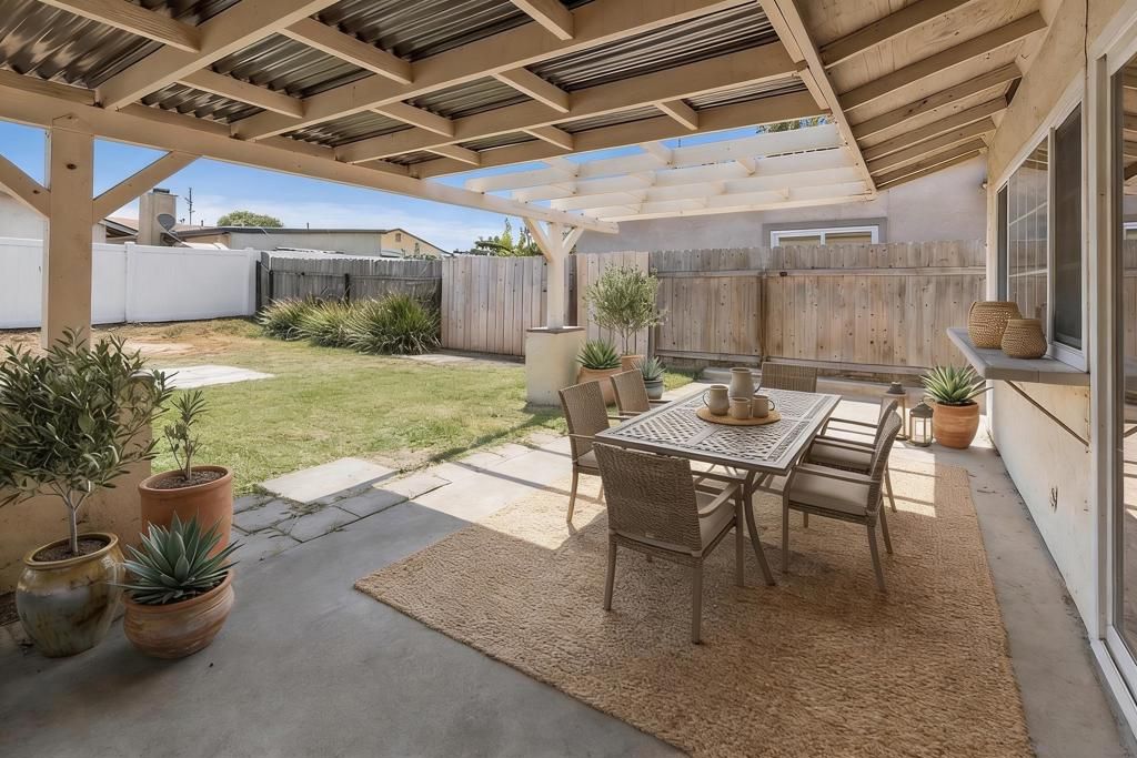 Image 31 of property listing at 1183 Thalia St, San Diego, CA 92154