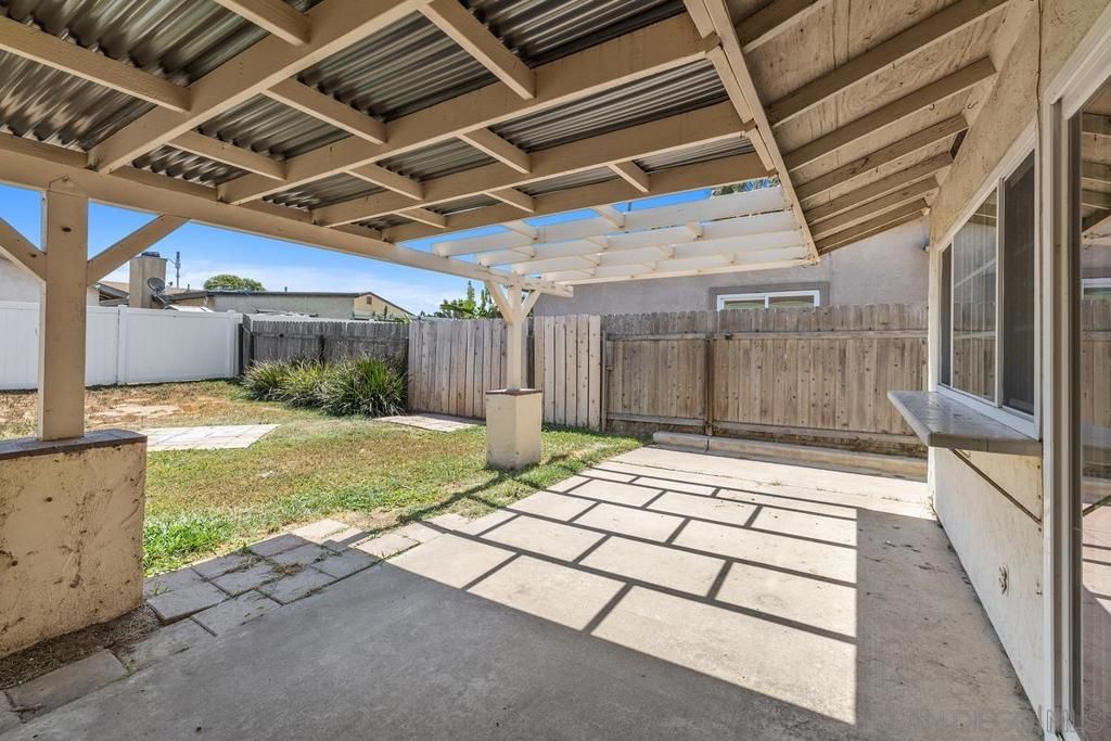Image 32 of property listing at 1183 Thalia St, San Diego, CA 92154