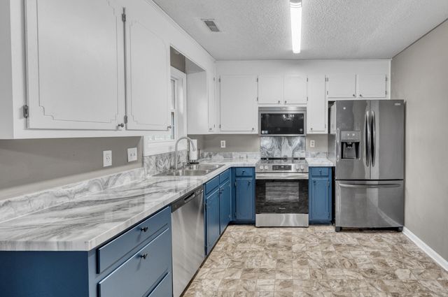 6634 Bent Creek Drive, North Charleston, SC 29420