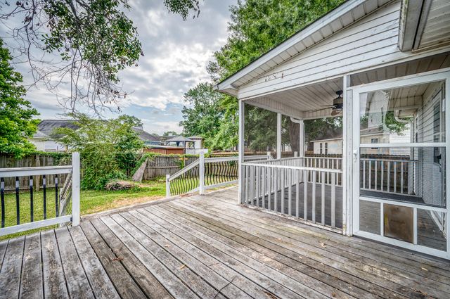 6634 Bent Creek Drive, North Charleston, SC 29420