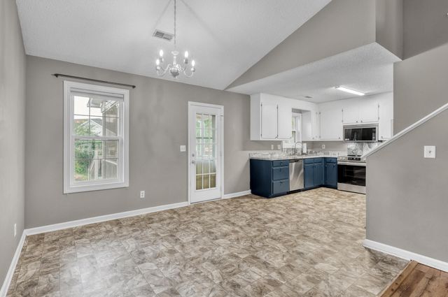 6634 Bent Creek Drive, North Charleston, SC 29420