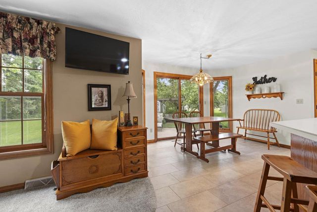 2936 BLUE MOON DRIVE, Green Bay, WI 54311