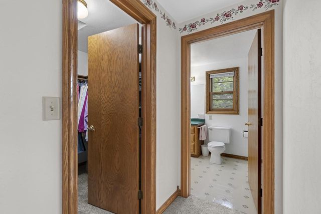2936 BLUE MOON DRIVE, Green Bay, WI 54311