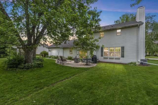 2936 BLUE MOON DRIVE, Green Bay, WI 54311