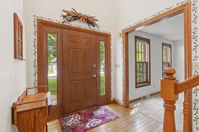 2936 BLUE MOON DRIVE, Green Bay, WI 54311