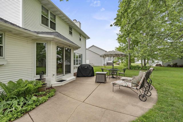 2936 BLUE MOON DRIVE, Green Bay, WI 54311