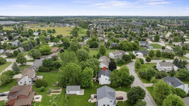 2936 BLUE MOON DRIVE, Green Bay, WI 54311