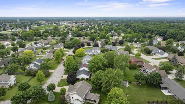 2936 BLUE MOON DRIVE, Green Bay, WI 54311