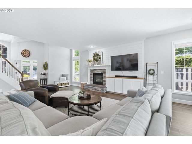 17499 Sw KINGLET Dr, Sherwood, OR 97140
