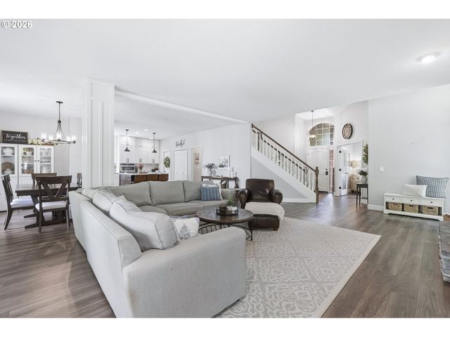17499 Sw KINGLET Dr, Sherwood, OR 97140