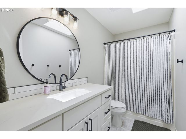 17499 Sw KINGLET Dr, Sherwood, OR 97140