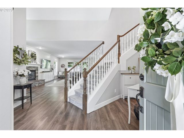 17499 Sw KINGLET Dr, Sherwood, OR 97140