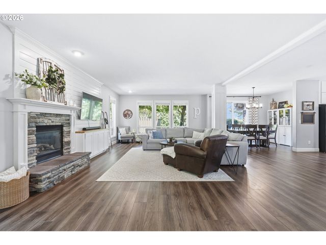 17499 Sw KINGLET Dr, Sherwood, OR 97140