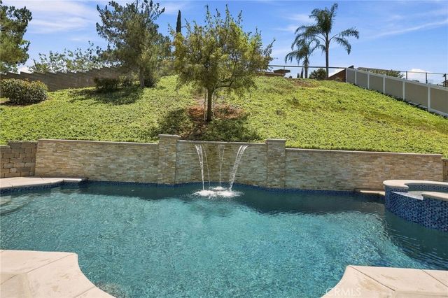 17213 Noble View, Riverside, CA 92503