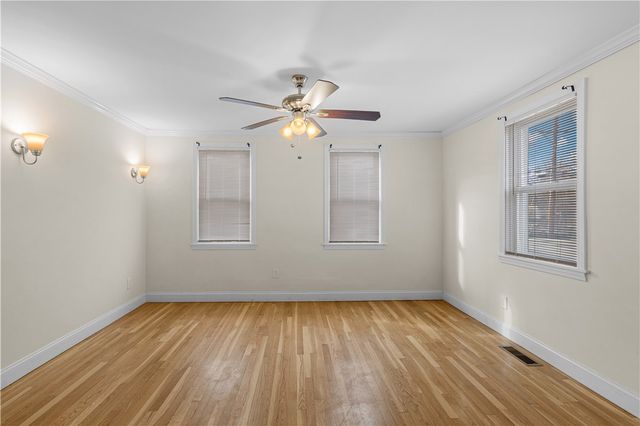 596 Metacom Avenue, Warren, RI 02885