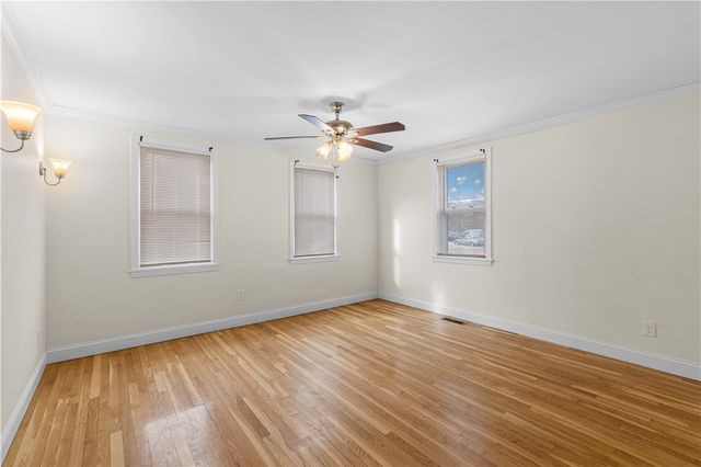 596 Metacom Avenue, Warren, RI 02885