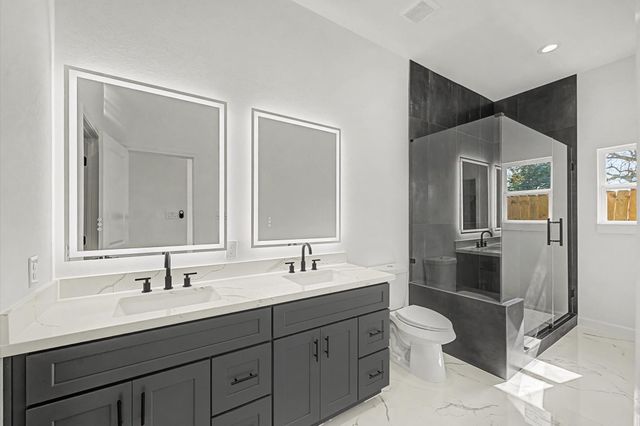 5034 Pershing Street A, Houston, TX 77033