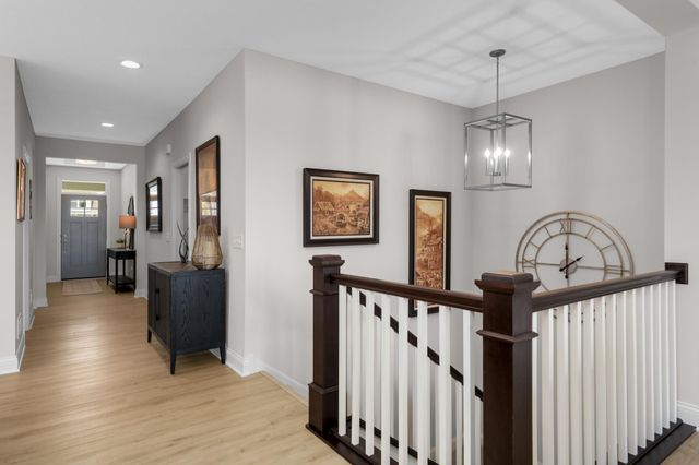 4129 Gable Court, Woodbury, MN 55129