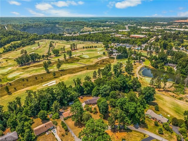 1226 Twin Oak Drive, Winston-salem, NC 27105