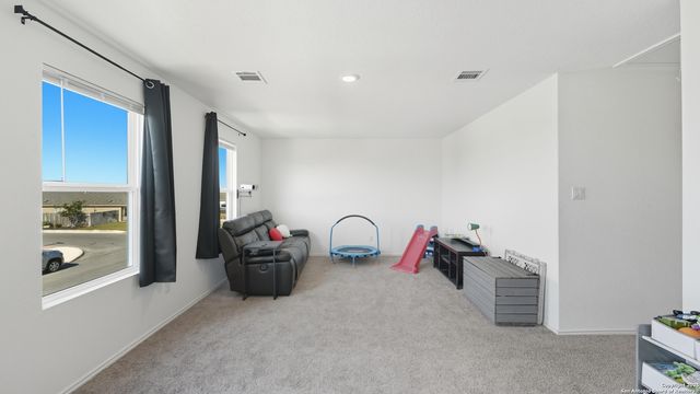 12907 Chinali Springs, St Hedwig, TX 78152