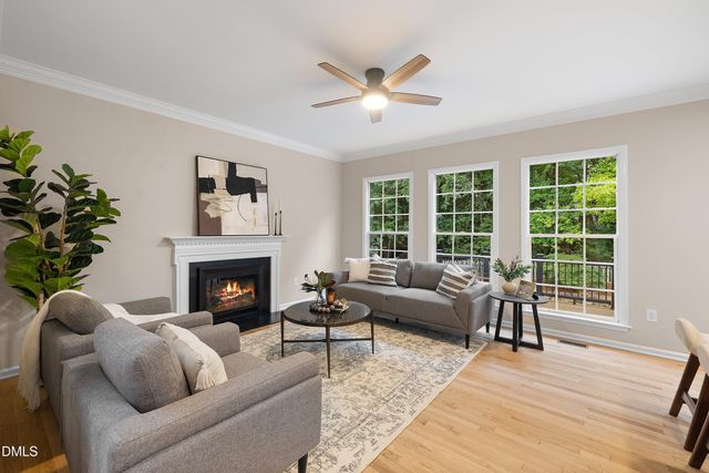 711 Midsummer Lane, Apex, NC 27502