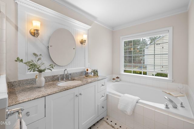 711 Midsummer Lane, Apex, NC 27502