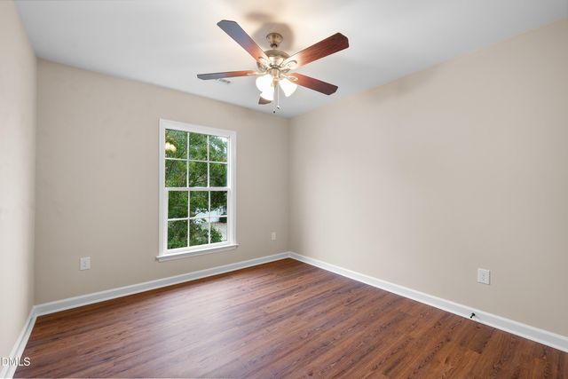 711 Midsummer Lane, Apex, NC 27502