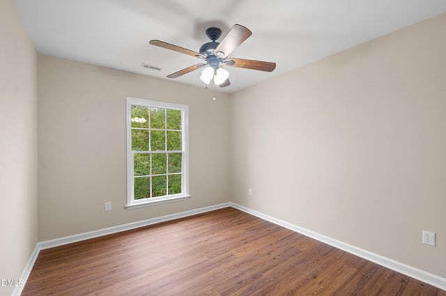 711 Midsummer Lane, Apex, NC 27502